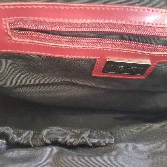 "ME TOO" PURSE - Picture 9 of 10